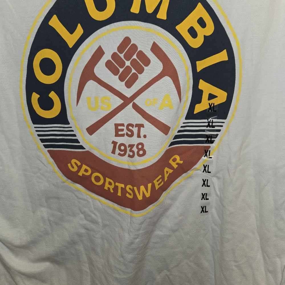 Columbia Men's White Short Sleeve Tee - Picture 5 of 8